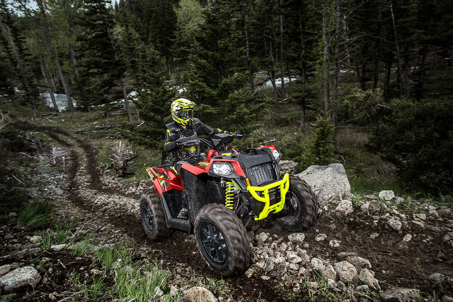 Il est nécessaire de parfaitement maitriser son quad avant de se lancer sur les sentiers